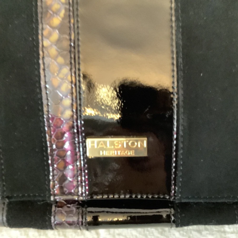 EUC Halston Heritage Black Leather suede shoulder  crossbody gold chain - Picture 11 of 17